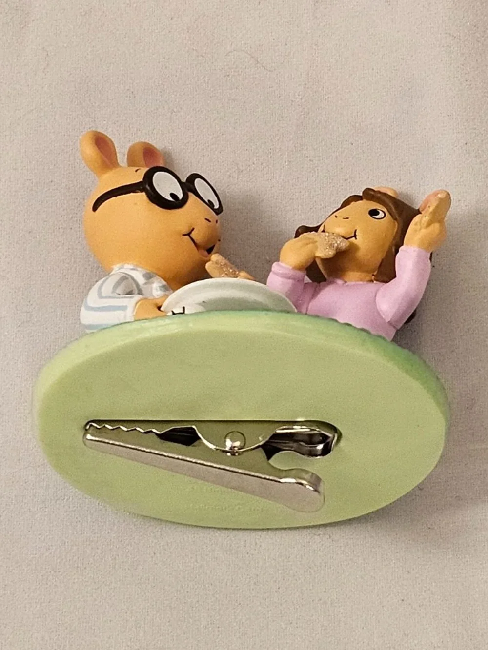 2002 Hallmark Keepsake Ornament - Arthur and DW - NIB